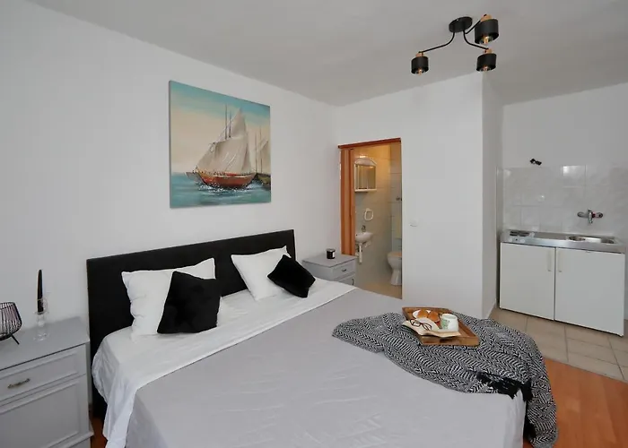 Simunic Punta Lejlighed Bibinje