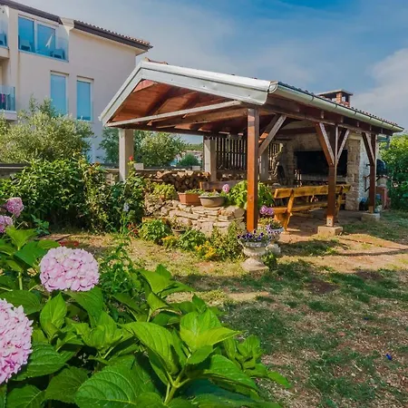 Apartamento Simunic Punta *